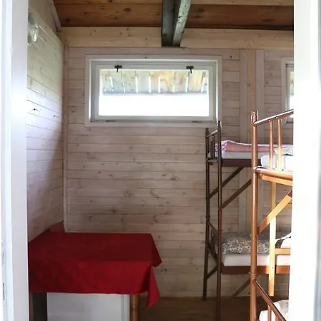 Apartmány a camp Telč - U Roštěnky Aldeamento Turístico *