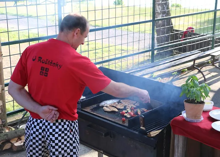 Camp - U Rostenky Semesterpark Telč
